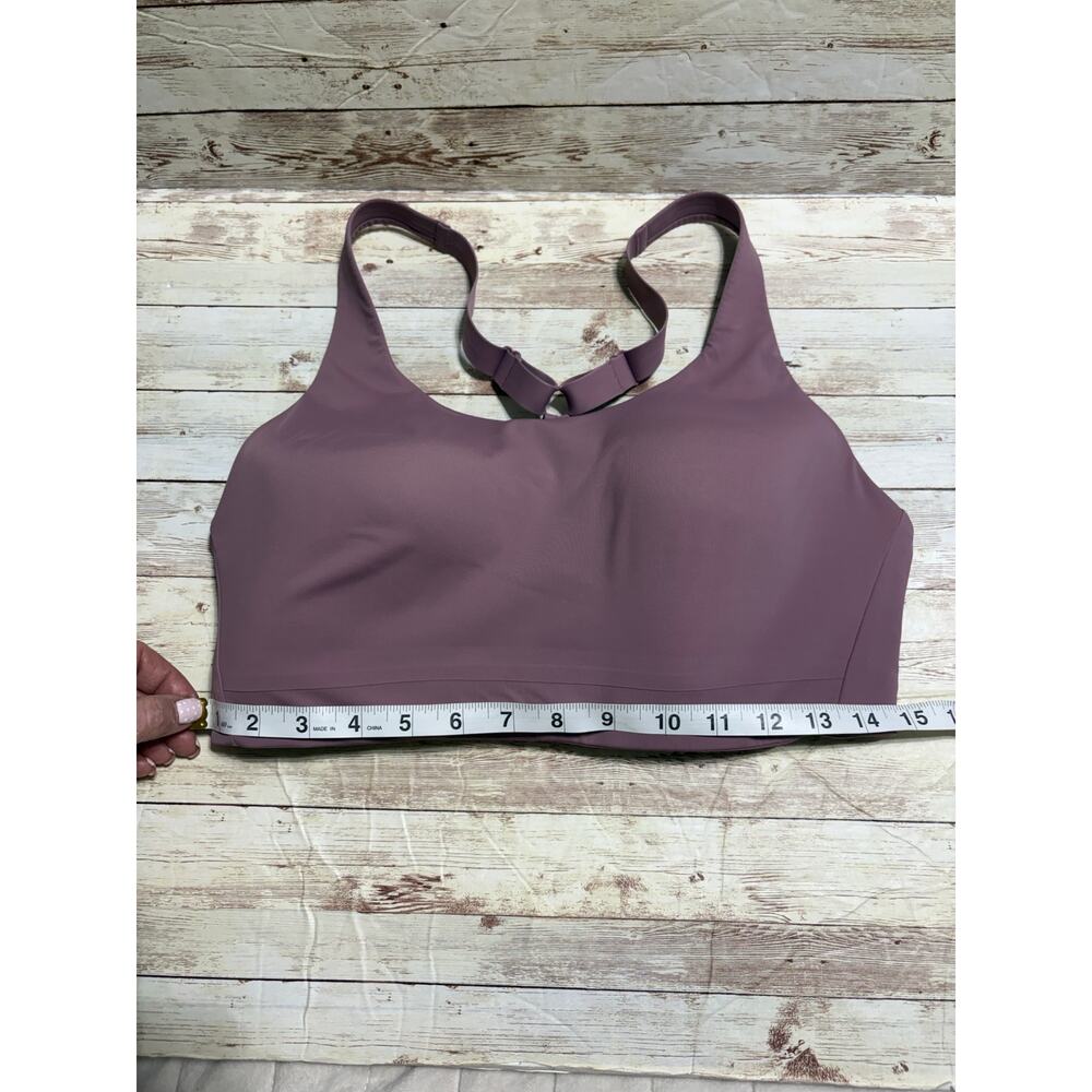 Athleta Sports Bra Size 38D Purple Activewear Workout Athleisure - Picture 3 of 4